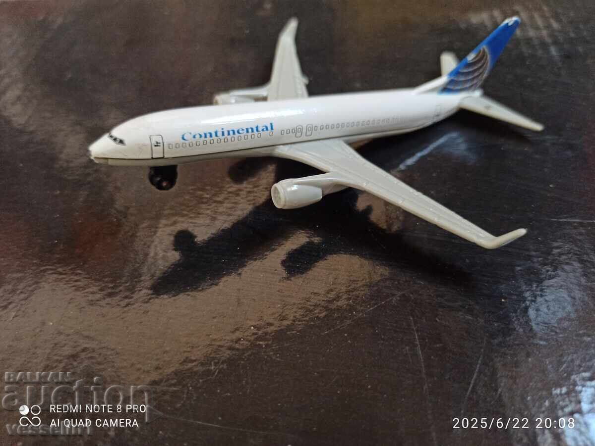 Matchbox airplane Boeing 737 from 1973