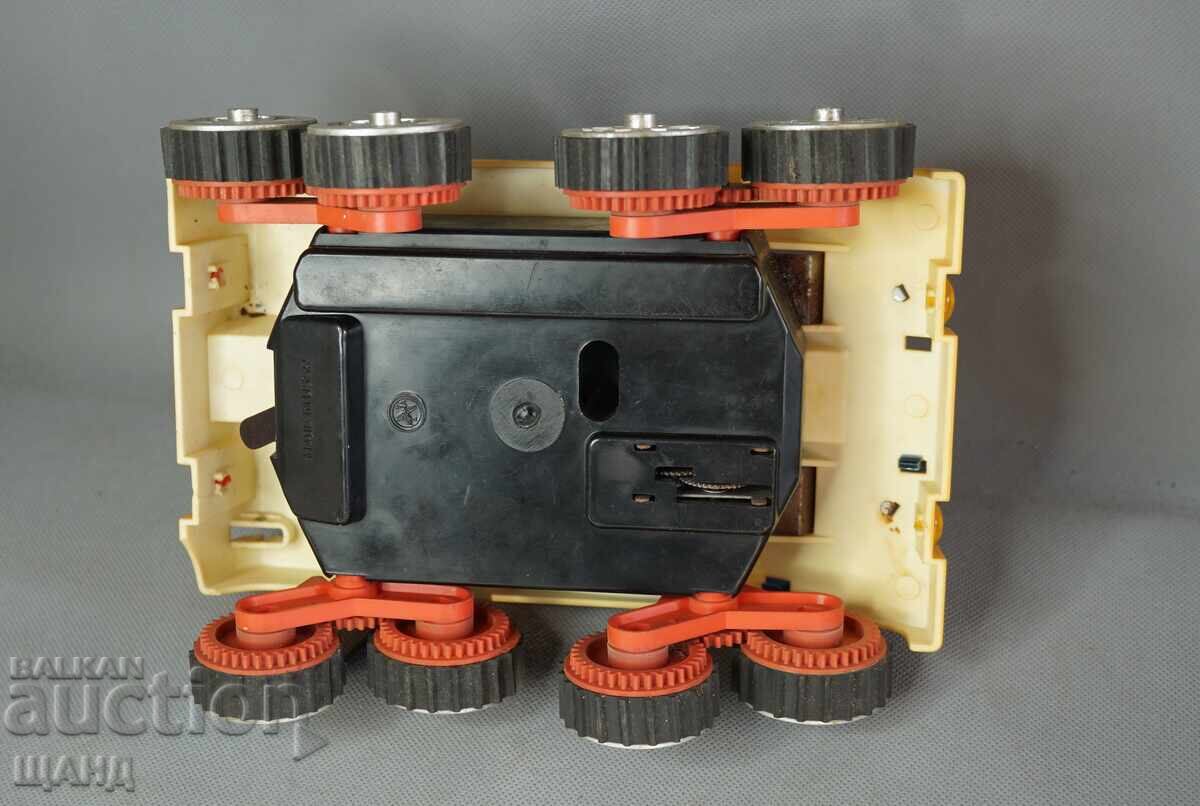 Old Russian plastic toy model Lunokhod (moon rover) on batteries - 5