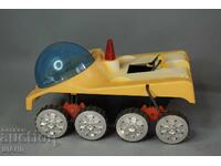 Παλιό Ρωσικό πλαστικό παιχνίδι μοντέλο σεληνοχόδου με μπαταρίες