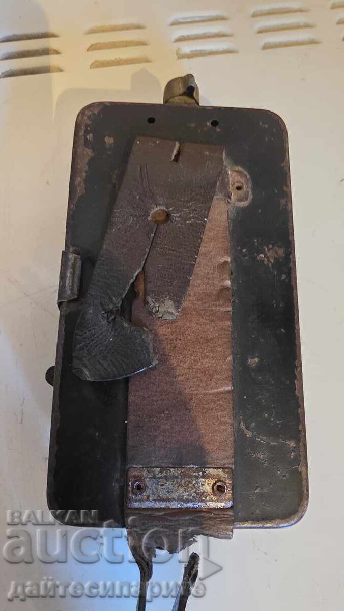 Стар фенер бяла и зелена светлина с цена 40.00 лв. | € 20.45