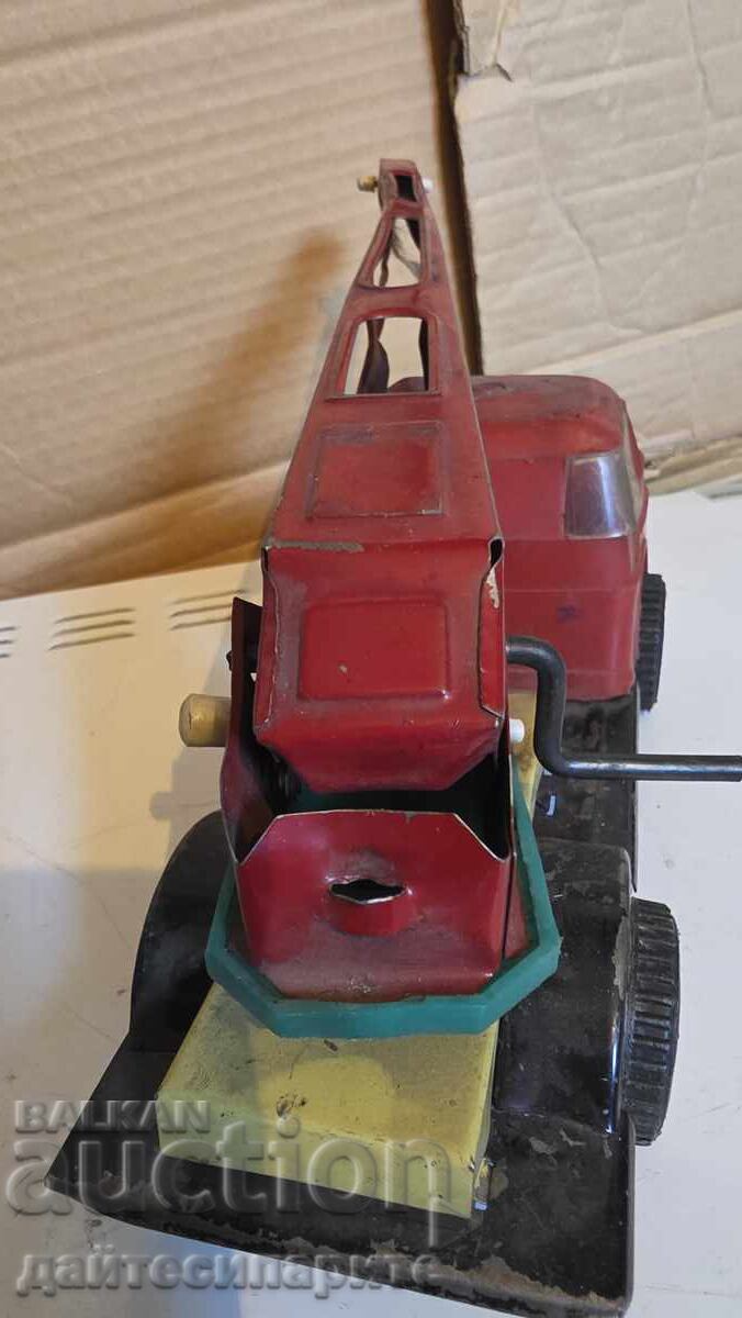 Δημοπρασία Παλιό παιδικό πυροσβεστικό όχημα