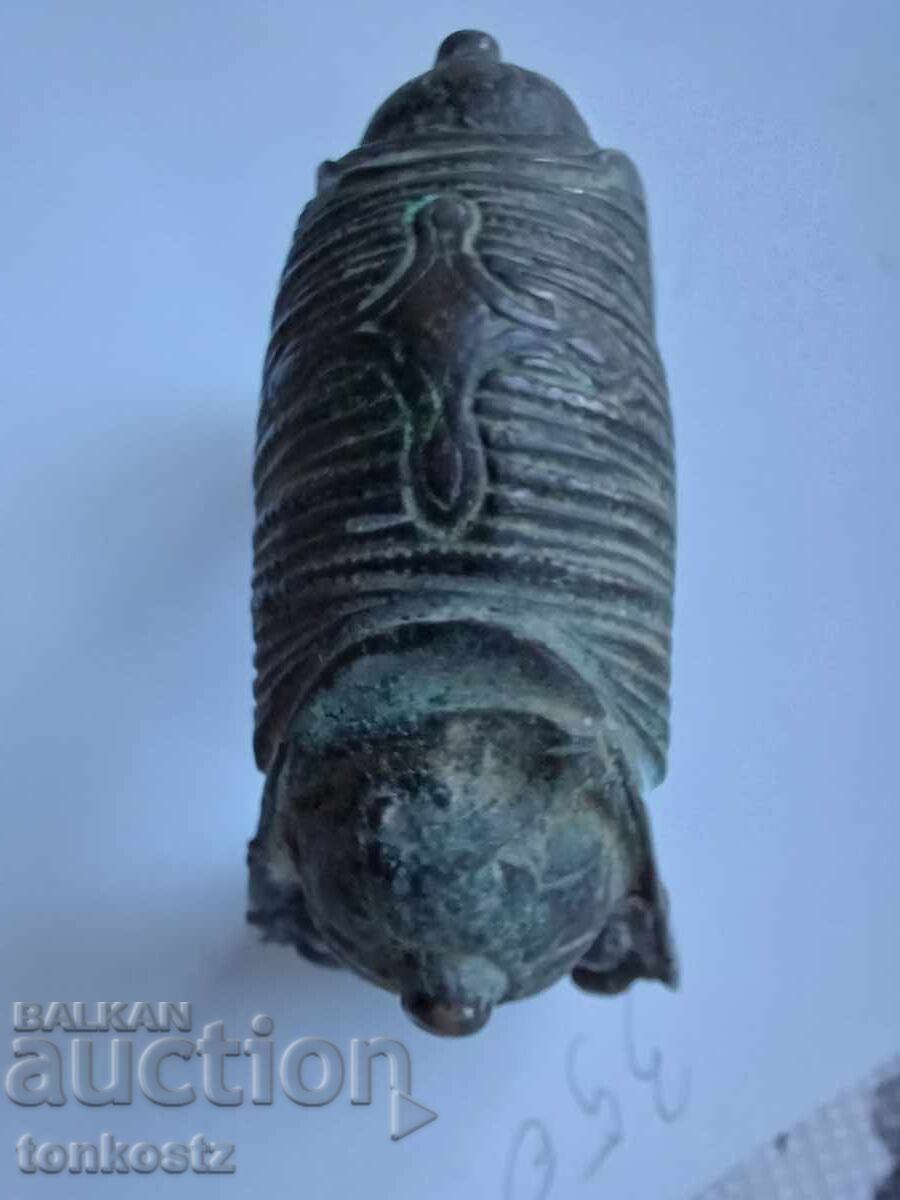 Delivery of Antique horn bracelet