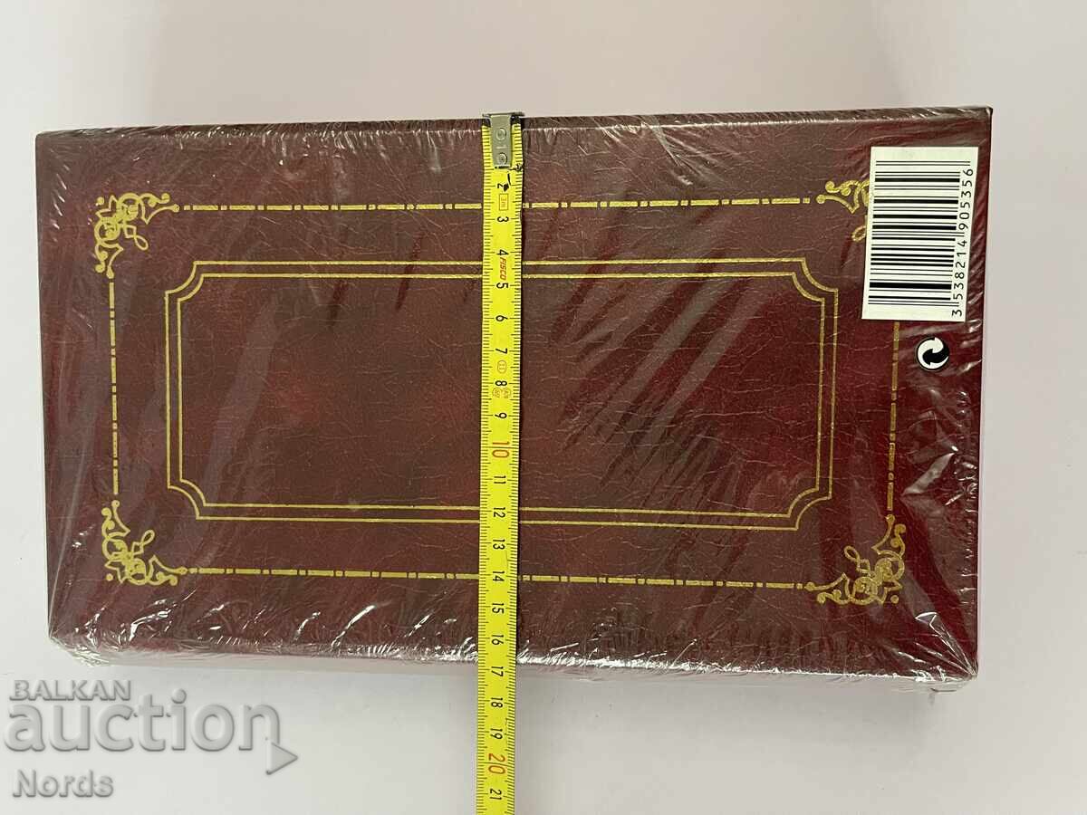 Παράδοση Άλμπουμ φωτογραφιών Παράδοση Άλμπουμ φωτογραφιών