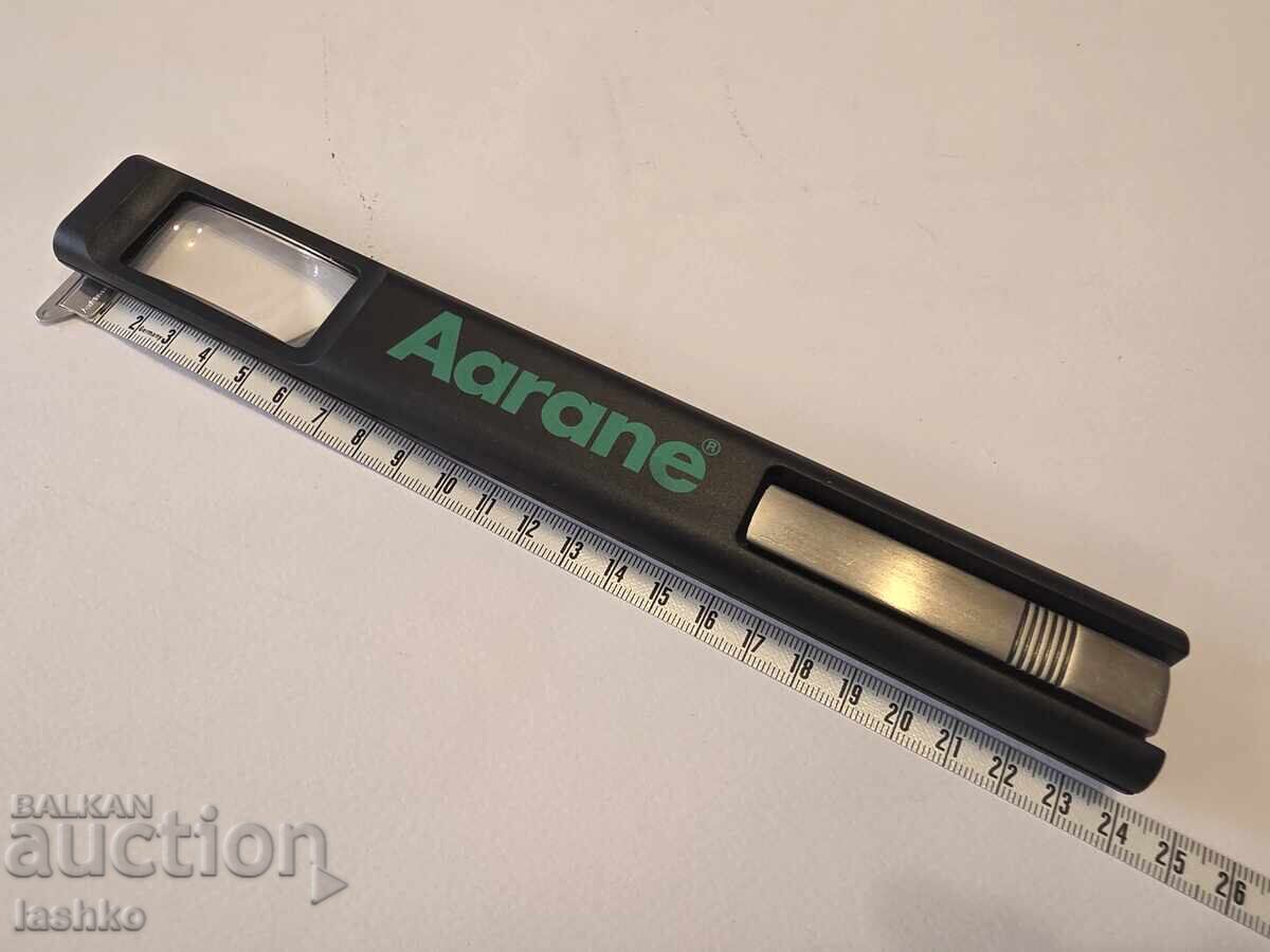 Vintage magnifying glass - 5