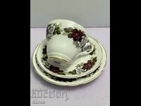 Αγγλικό τριπλό σετ τσαγιού