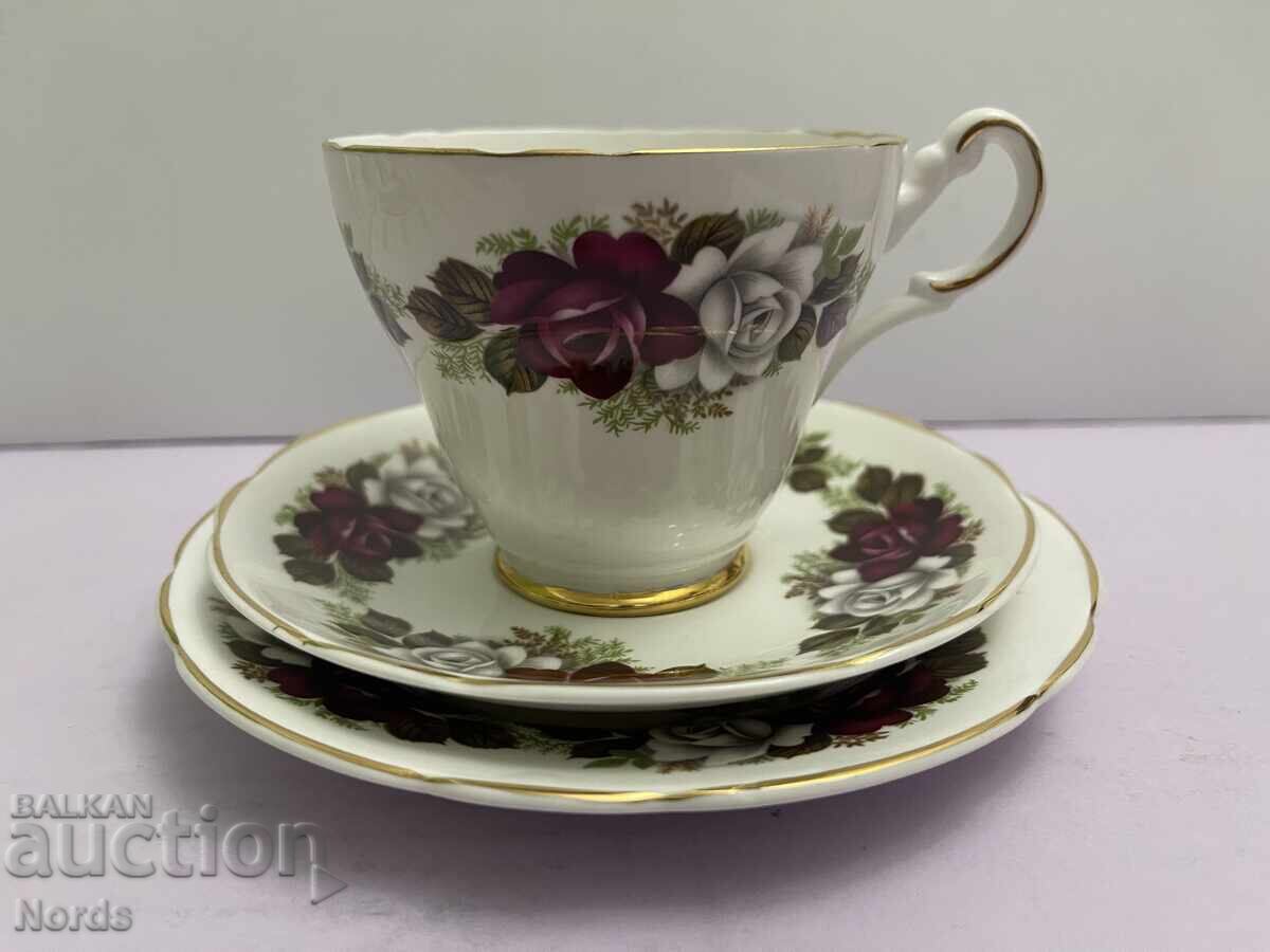 Set de ceai triplu englezesc Set de ceai triplu englezesc