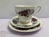 Αγγλικό τριπλό σετ τσαγιού