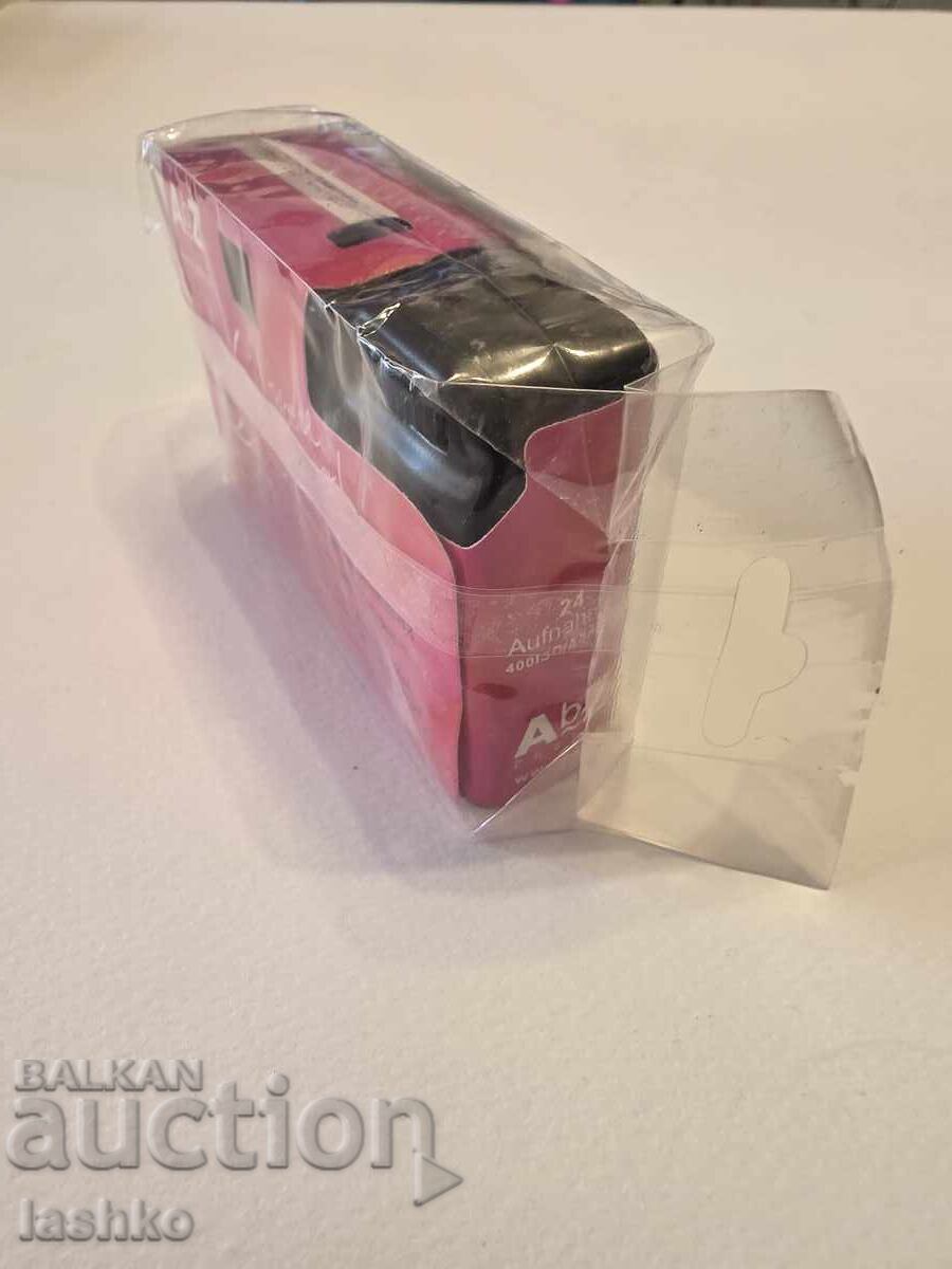 Delivery of Disposable Camera Delivery of Disposable Camera