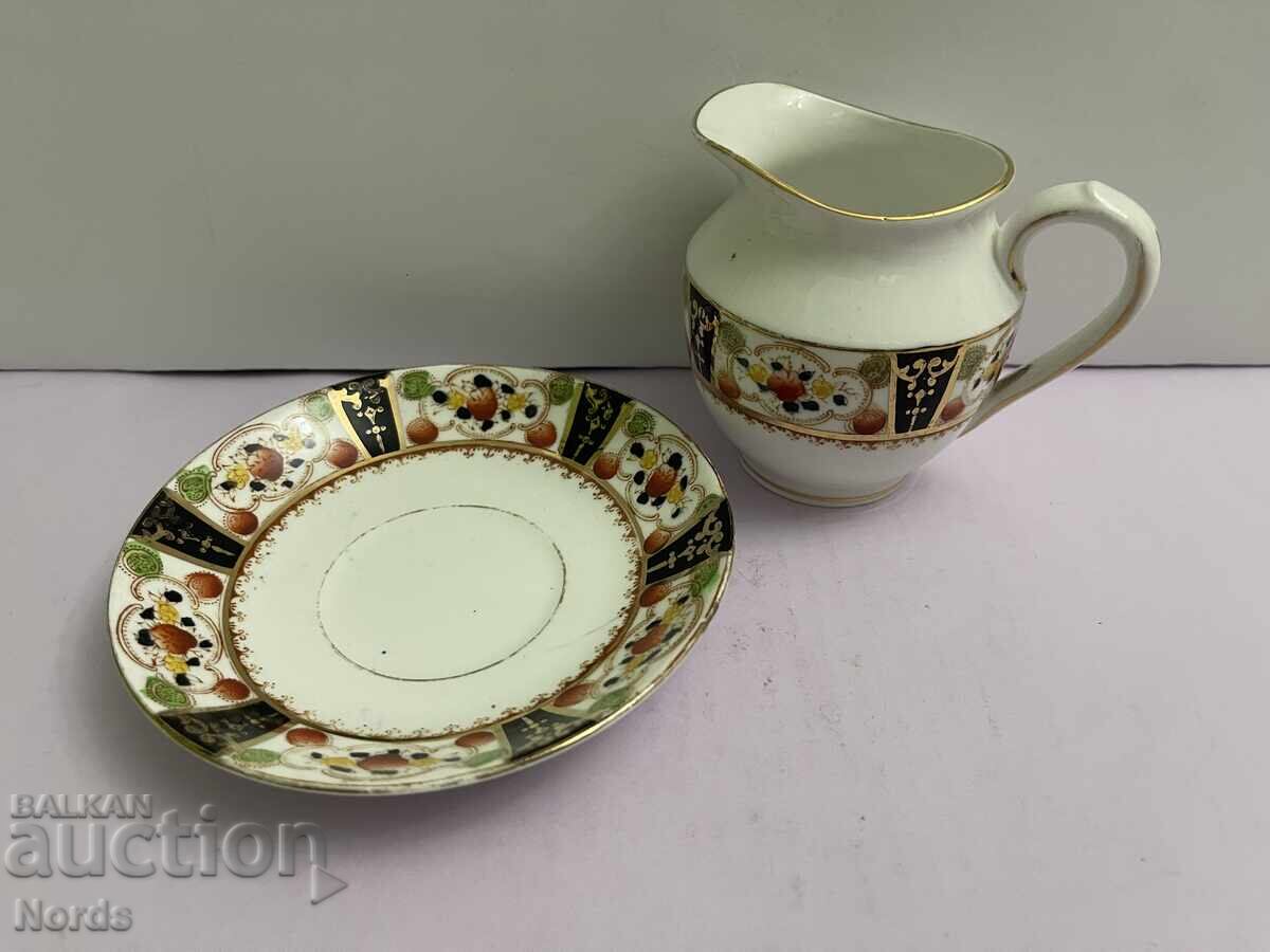MELBA Vintage Teapot and Saucer with price 11.56 BGN | € 5.91 MELBA Vintage Teapot and Saucer with price 11.56 BGN | € 5.91