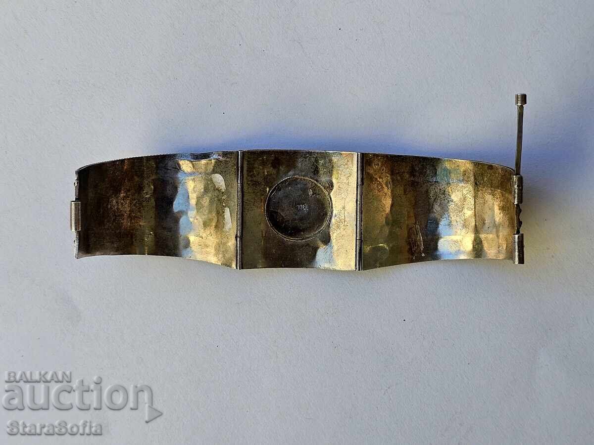 Доставка на Красива сребърна гривна филигран