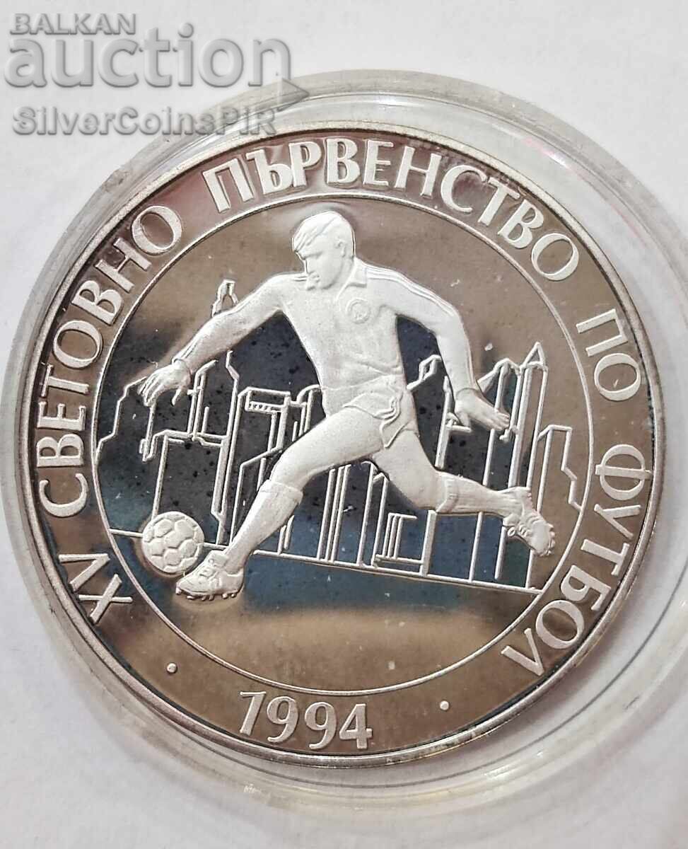 100 Leva Football Player 1993 Bulgaria 100 Leva Football Player 1993 Bulgaria