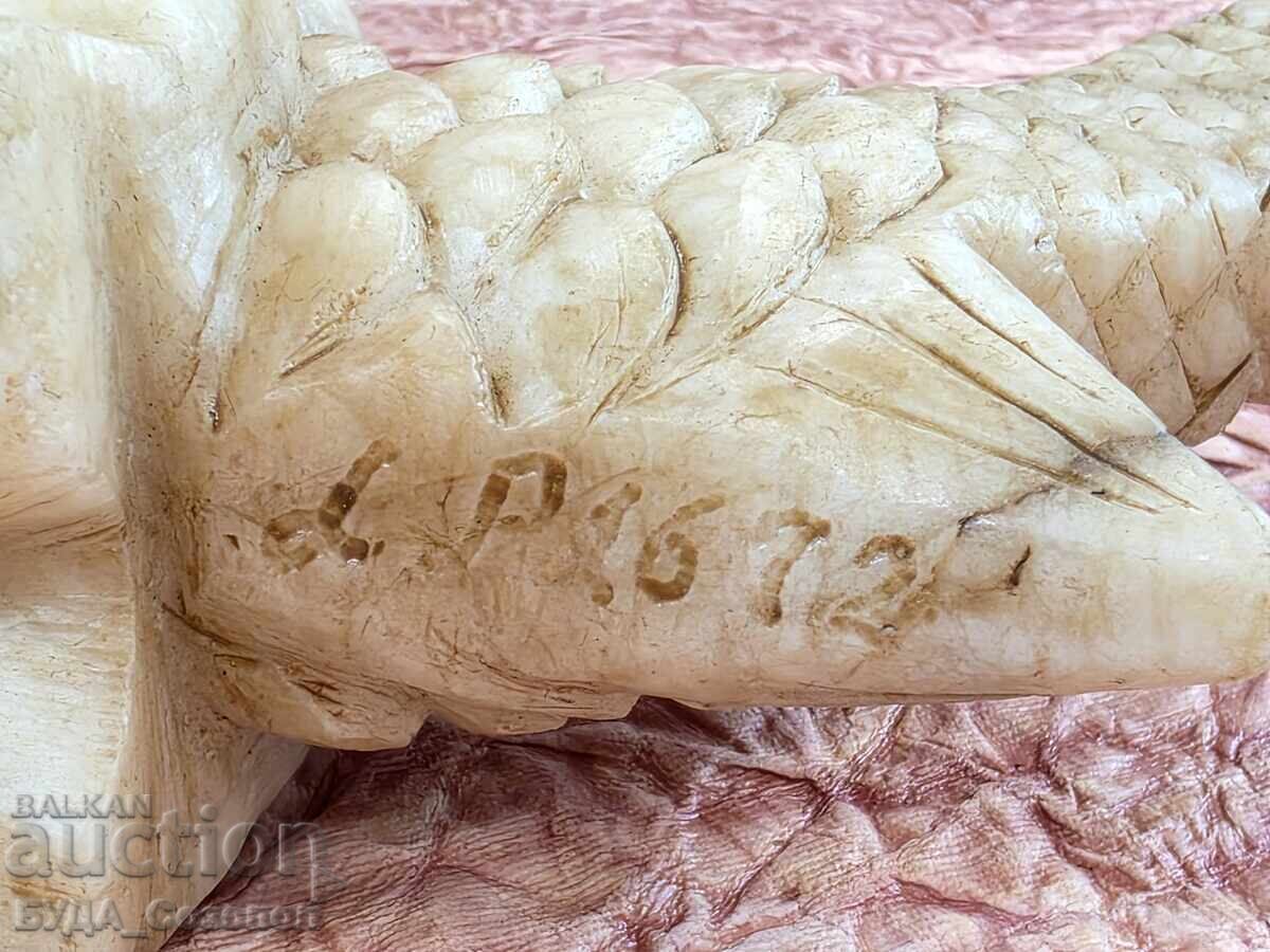 Very old steatite fish figure, 1672 - 6