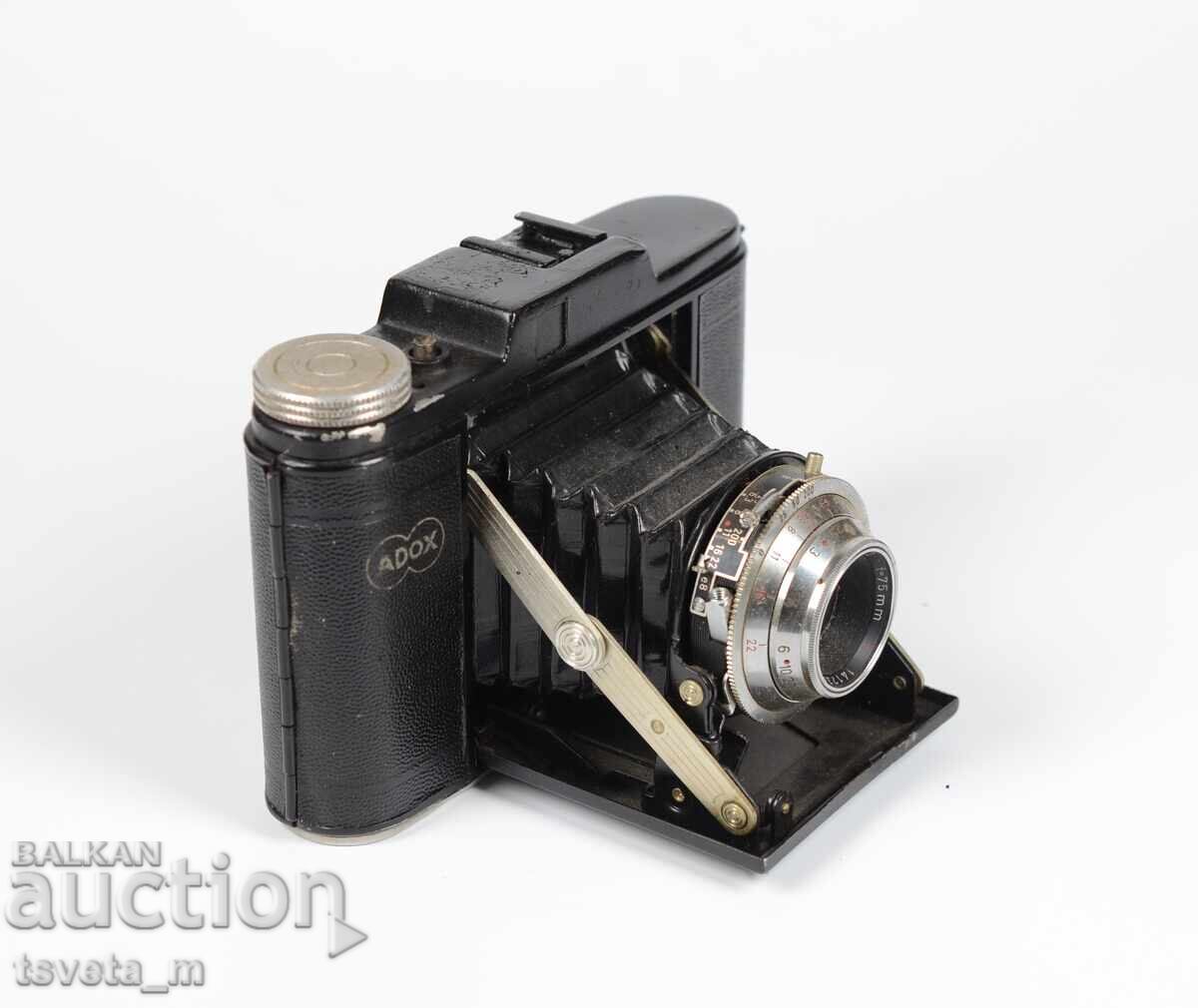 Licitație Aparat foto Adox Golf 63 anii 1950 Licitație Aparat foto Adox Golf 63 anii 1950
