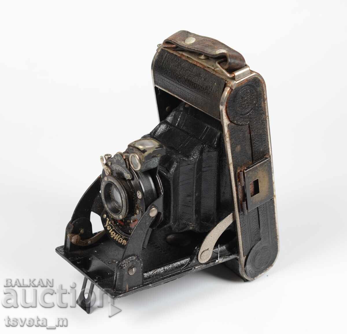 Δημοπρασία Φωτογραφική μηχανή Voigtländer Bessa