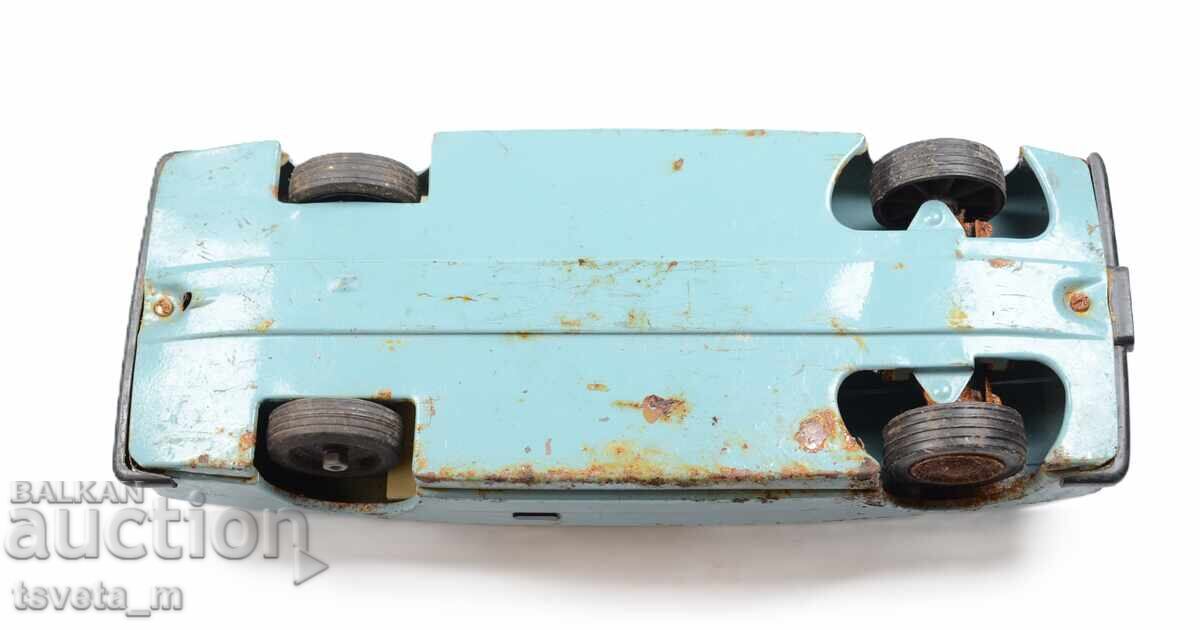 Λαμαρινένια κούκλα, παιδικά παιχνίδια σοσιαλισμός - 6