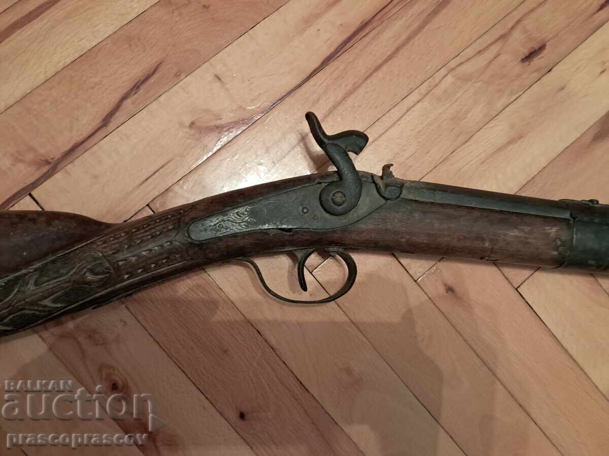 Аукцион cтара капсулна пушка едноцевна колекционерскa Аукцион cтара капсулна пушка едноцевна колекционерскa