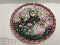 Ένα όμορφο πορσελάνινο πιάτο