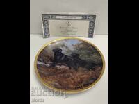 Ένα όμορφο πορσελάνινο πιάτο