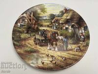 Ένα όμορφο πορσελάνινο πιάτο