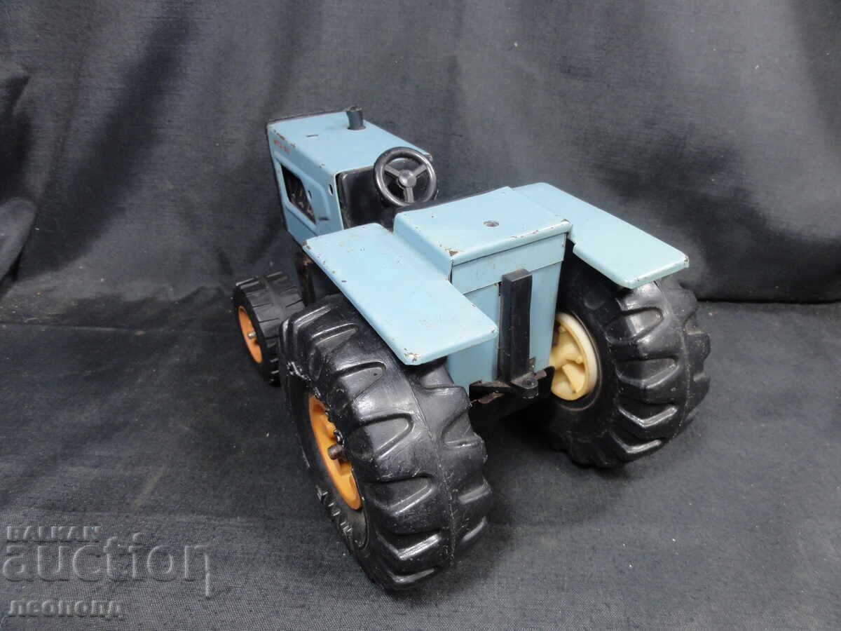 Delivery of OLD RETRO SOCIALIST NRB METAL TOY TRACTOR MIR RAZGRAD Delivery of OLD RETRO SOCIALIST NRB METAL TOY TRACTOR MIR RAZGRAD