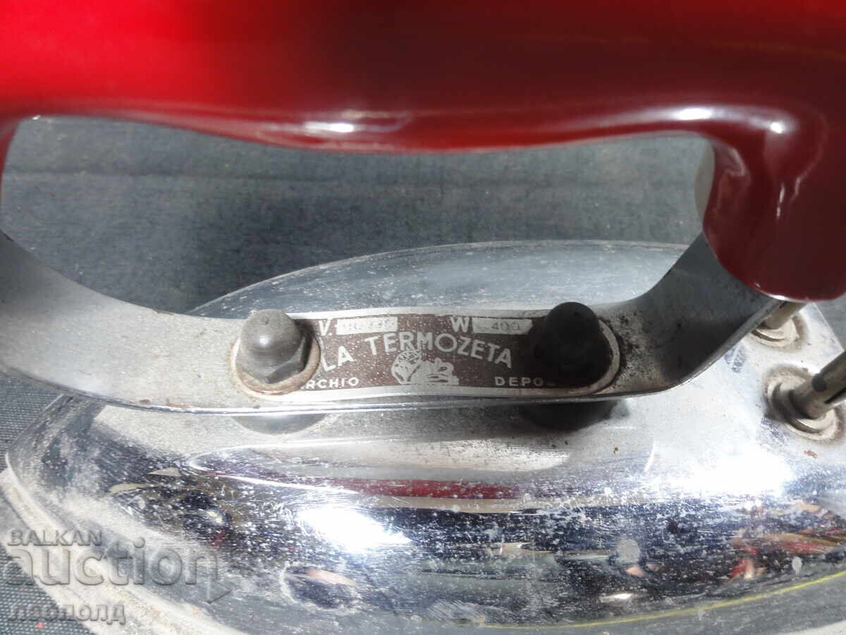 Auction Old Retro Electric Iron LA TERMOZETA Auction Old Retro Electric Iron LA TERMOZETA