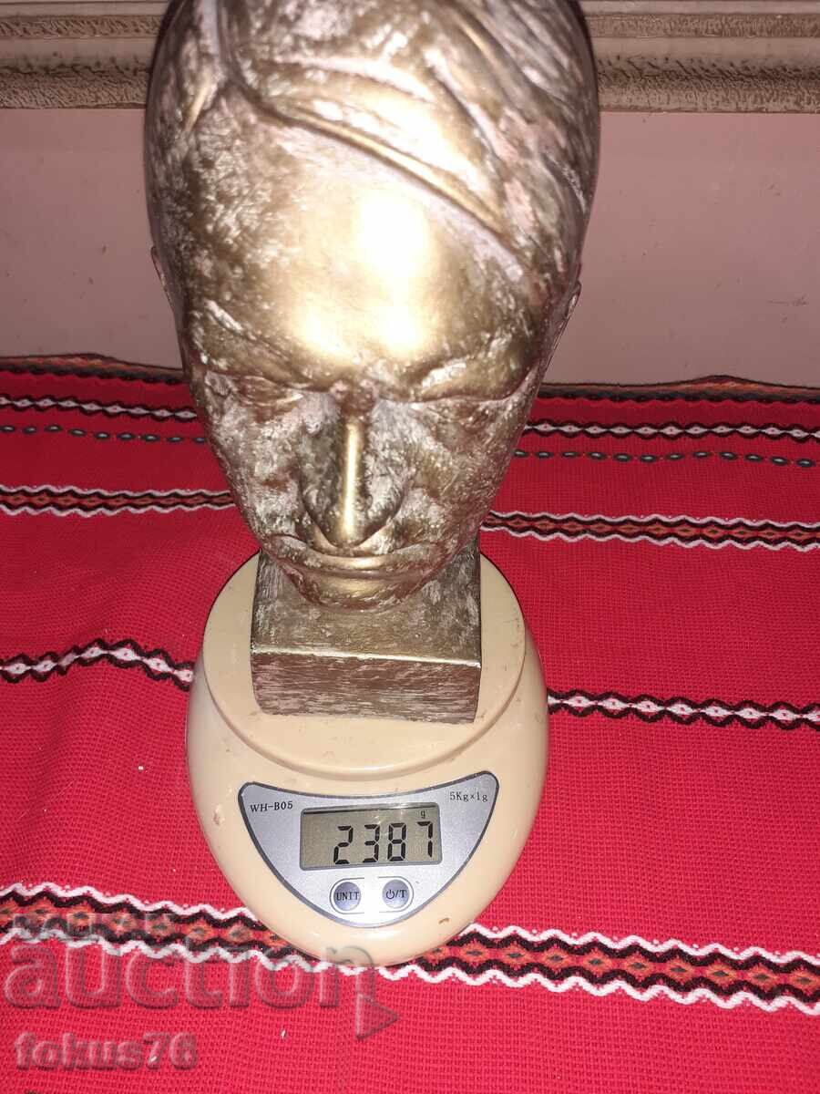 Bust impresionant al lui Hitler din beton turnat, culoare bronz - 7 Bust impresionant al lui Hitler din beton turnat, culoare bronz - 7