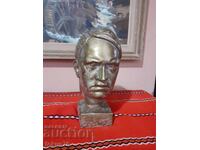 Bust impresionant al lui Hitler din beton turnat, culoare bronz