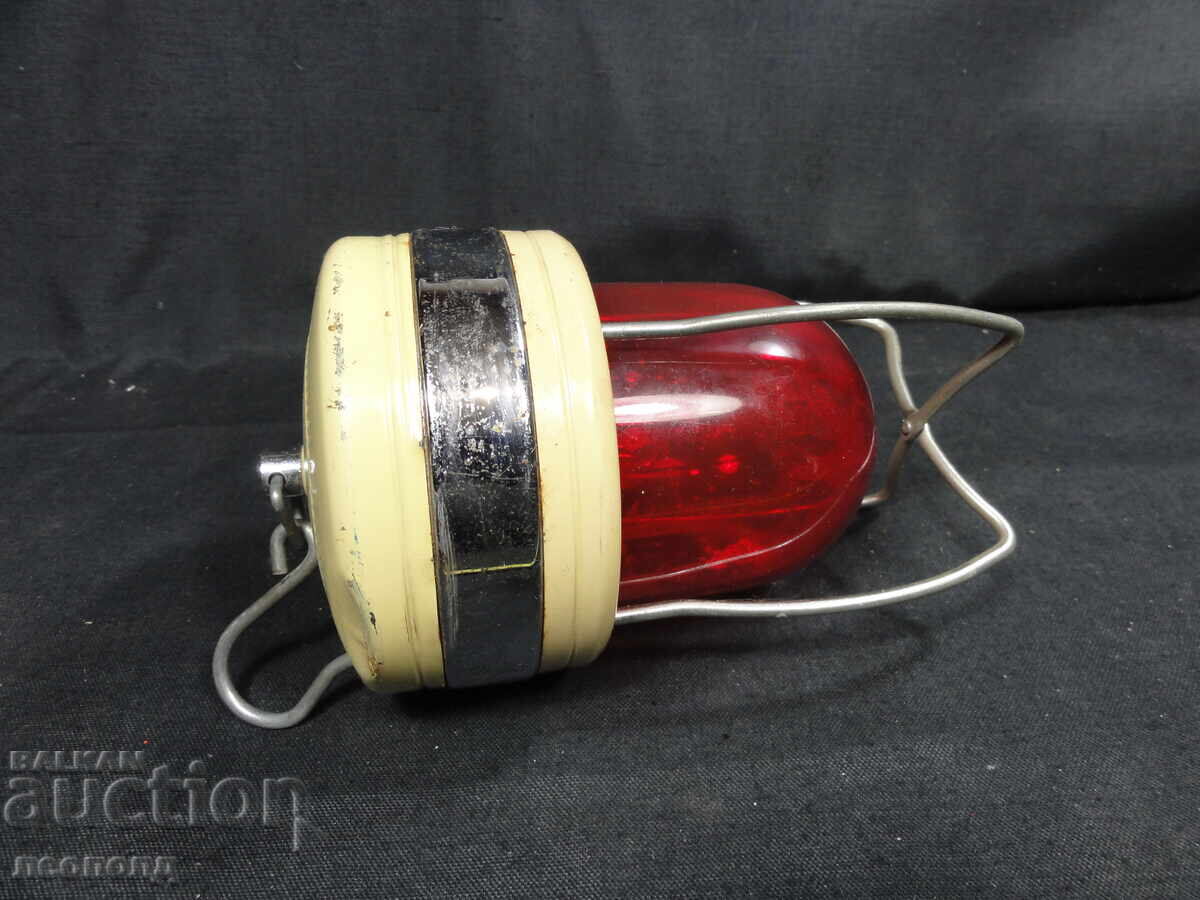 Auction  Old Retro Emergency Red Lamp NATIONAL