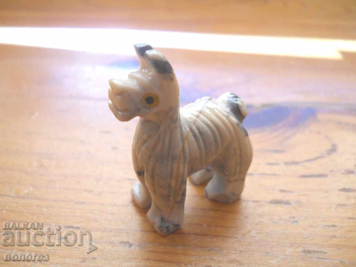 Аукцион Лама от полускъпоценен камък стеатит - Перу