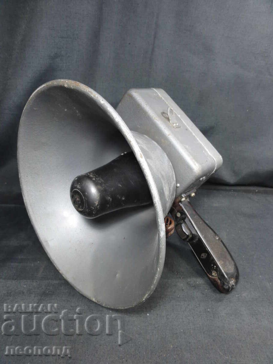 BZTs STAR RETRO SOCIALIST USSR LOUDSPEAKER MEGAPHONE BZTs STAR RETRO SOCIALIST USSR LOUDSPEAKER MEGAPHONE