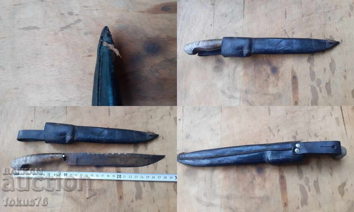 Стар български хайдушки нож с рогови чирени кожена кания - 7