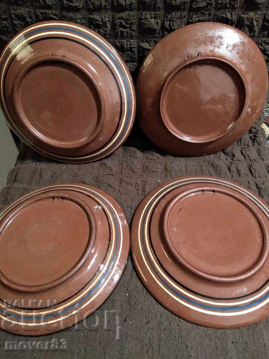 Delivery of Ceramic plates. 4 pieces Delivery of Ceramic plates. 4 pieces
