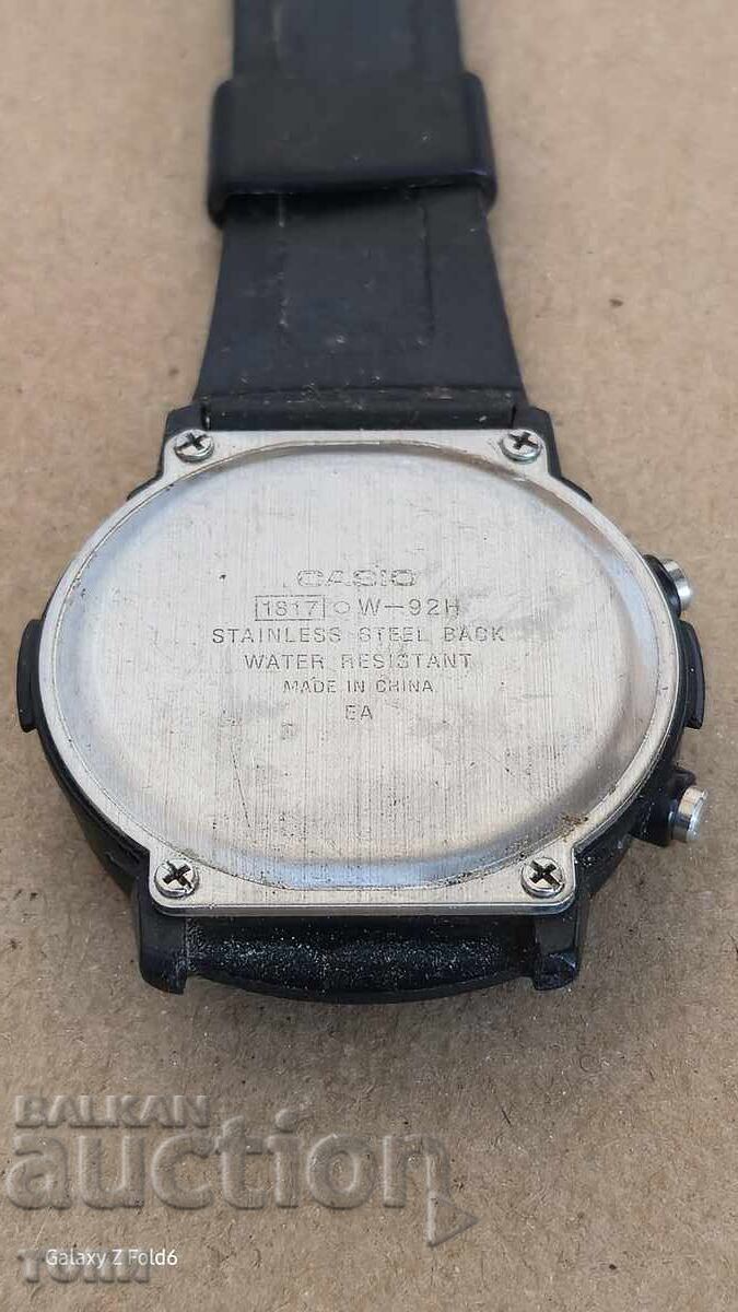 Delivery of CASIO LED QUARTZ JAPAN RARE, I DON'T KNOW IF IT WORKS B Z C !!!