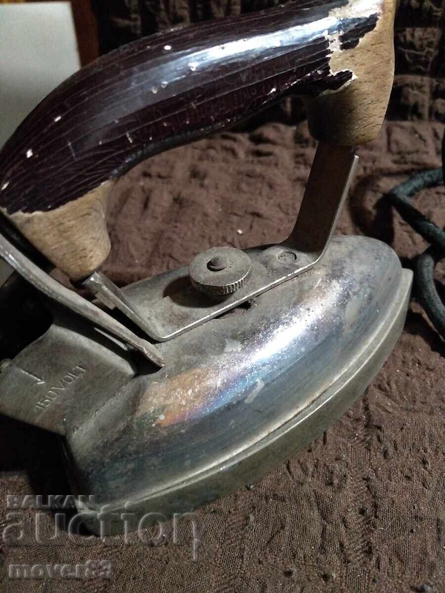 Delivery of Old iron "AEG" Delivery of Old iron "AEG"