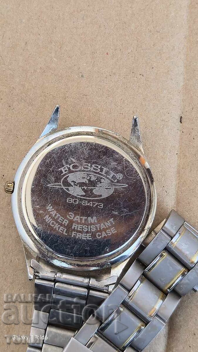 FOSSIL QUARTZ RARE I DON'T KNOW IF IT WORKS BZC !!!! - 5