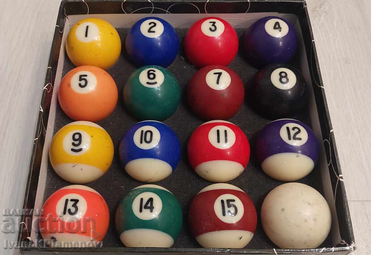 Μπάλες μπιλιάρδου για γνώστες με τιμή 45.00 BGN | € 23.01 Μπάλες μπιλιάρδου για γνώστες με τιμή 45.00 BGN | € 23.01