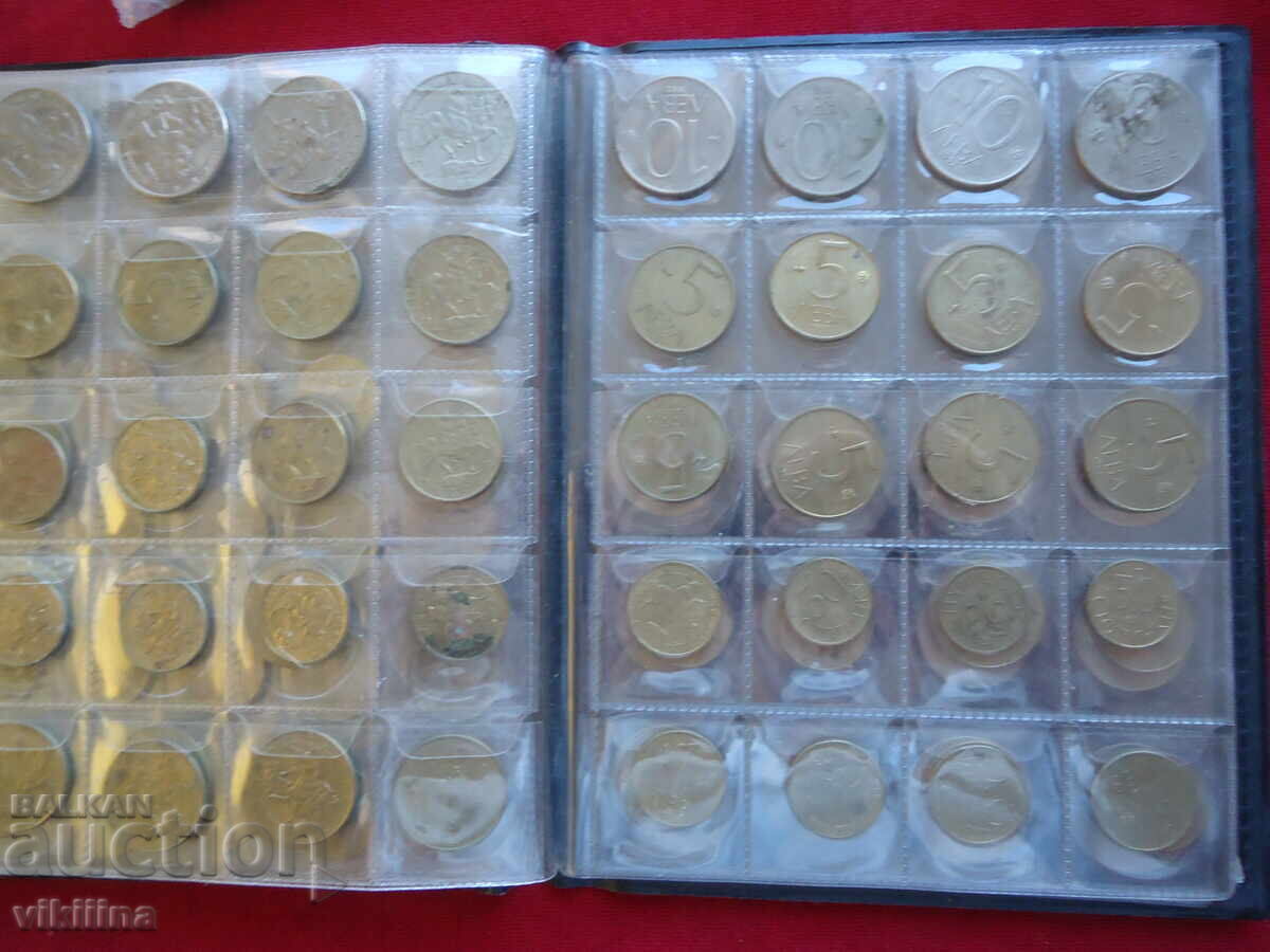 Social coins 240 pieces with album - 6 Social coins 240 pieces with album - 6