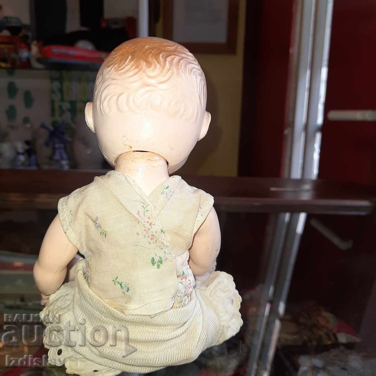 Delivery of Collectible doll Delivery of Collectible doll