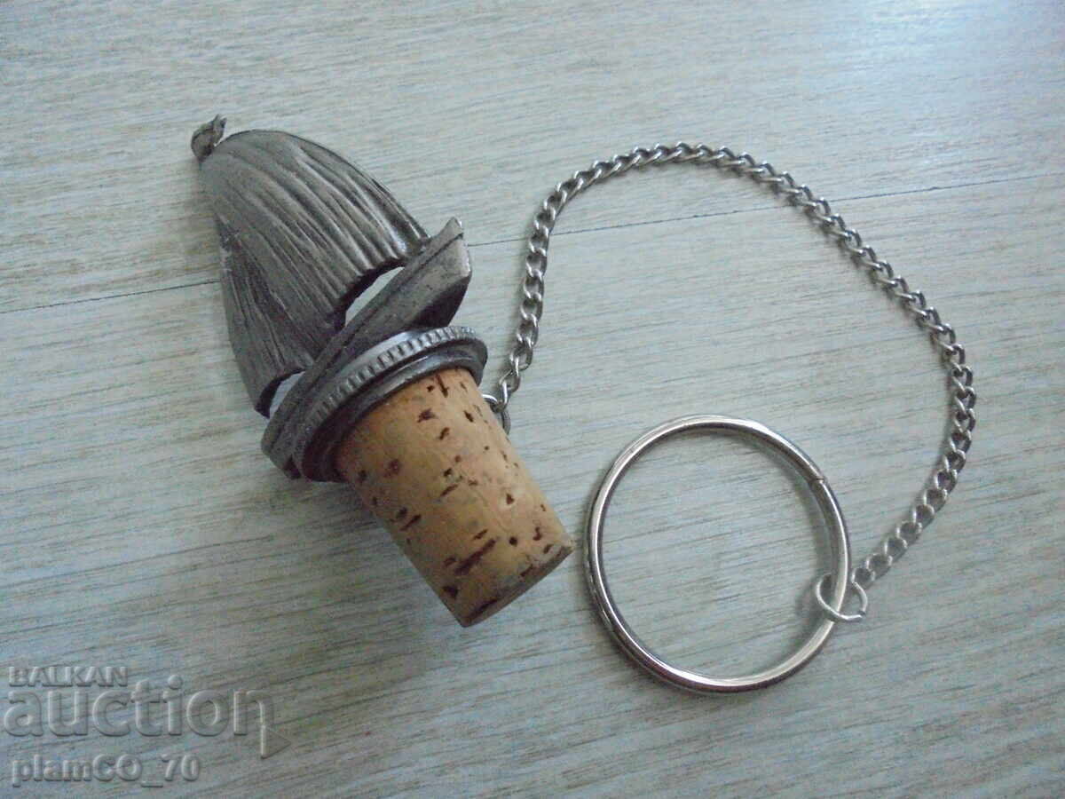 №*8388 Συλλεκτικό πώμα κρασιού - με φελλού βάση №*8388 Συλλεκτικό πώμα κρασιού - με φελλού βάση