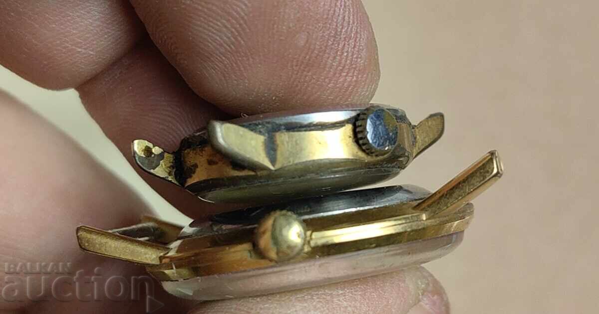 Delivery of LOT GOLD PLATED RUSSIAN WATCHES USSR GOLD PLATING Delivery of LOT GOLD PLATED RUSSIAN WATCHES USSR GOLD PLATING