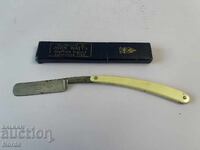 Παλιό ξυράφι