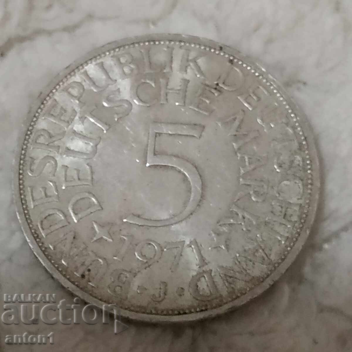 Auction 5 Marks Auction 5 Marks