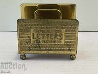 Μεταλλική βάση για γράμματα