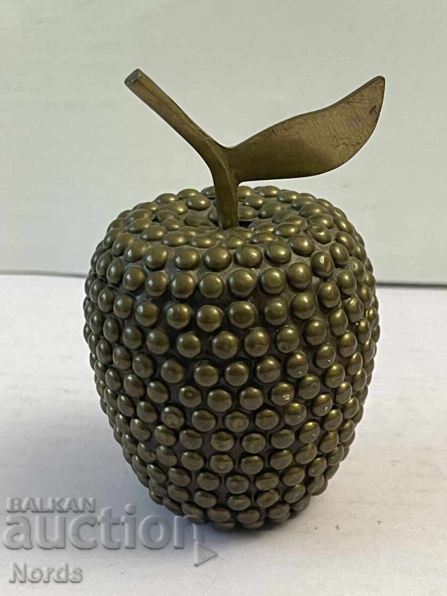 Μεταλλικό μήλο Μεταλλικό μήλο