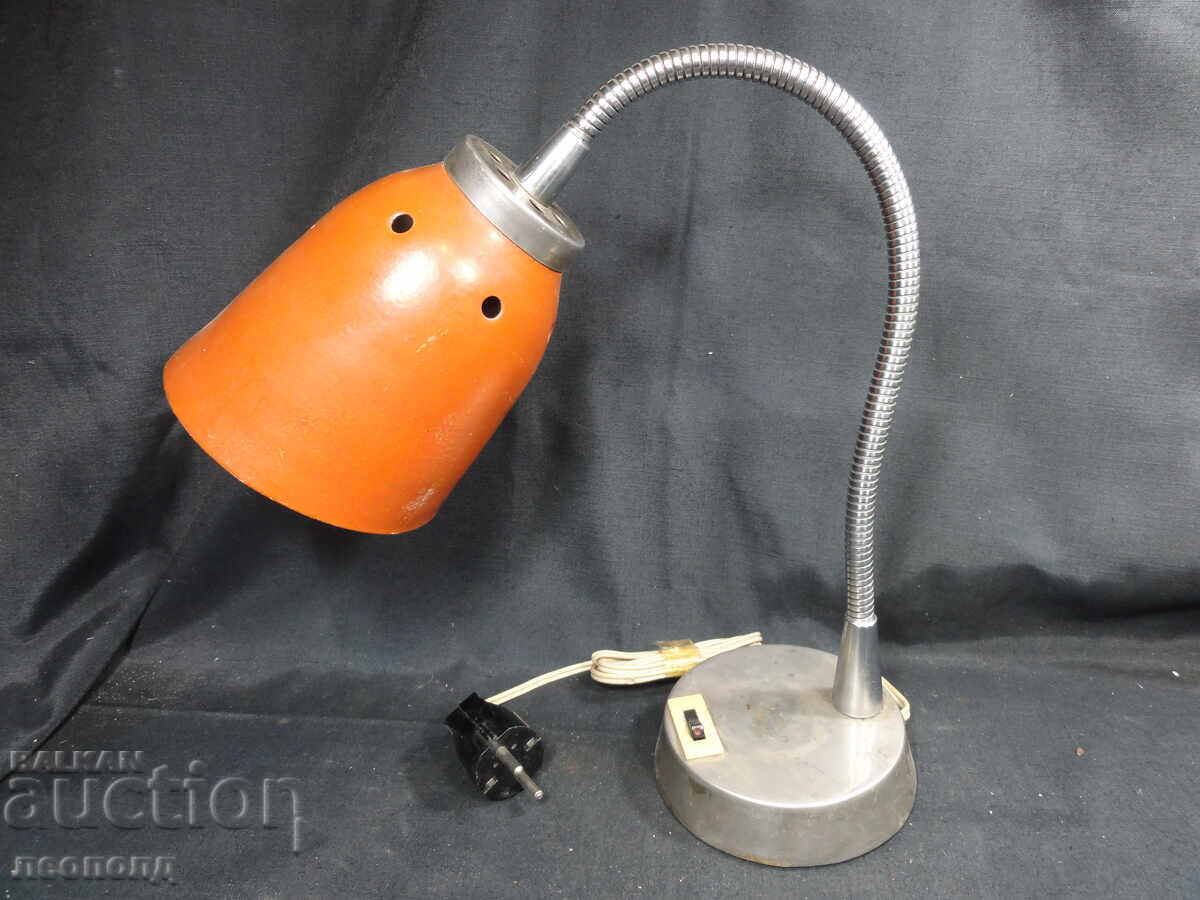 Old Retro Social Desk Lamp with price 6.00 BGN | € 3.07 Old Retro Social Desk Lamp with price 6.00 BGN | € 3.07