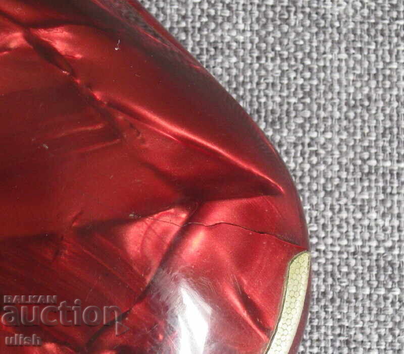 Delivery of Old celluloid eyeglass case Delivery of Old celluloid eyeglass case