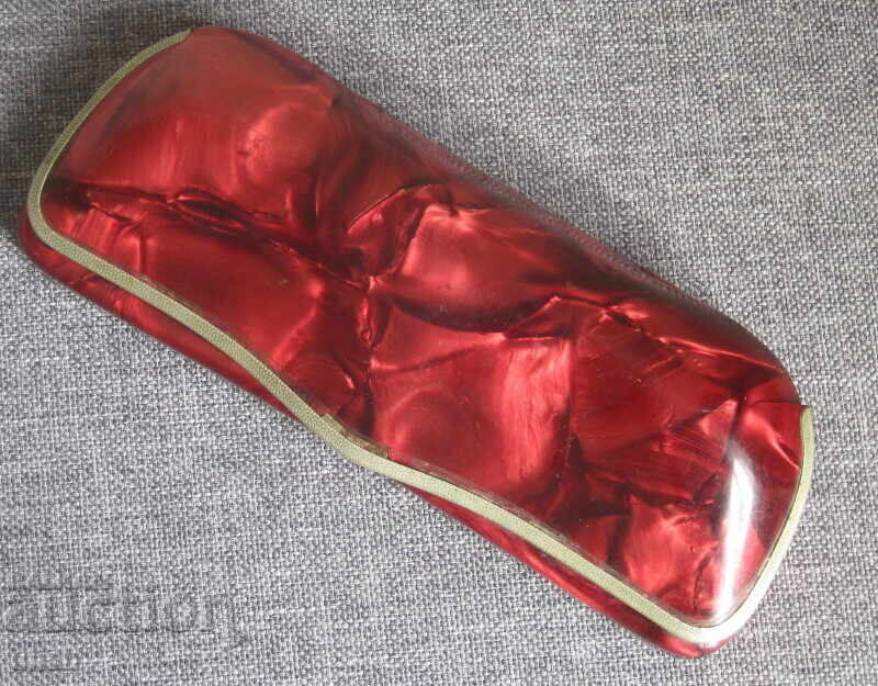 Old celluloid eyeglass case Old celluloid eyeglass case