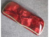 Cutie veche din celuloid pentru ochelari