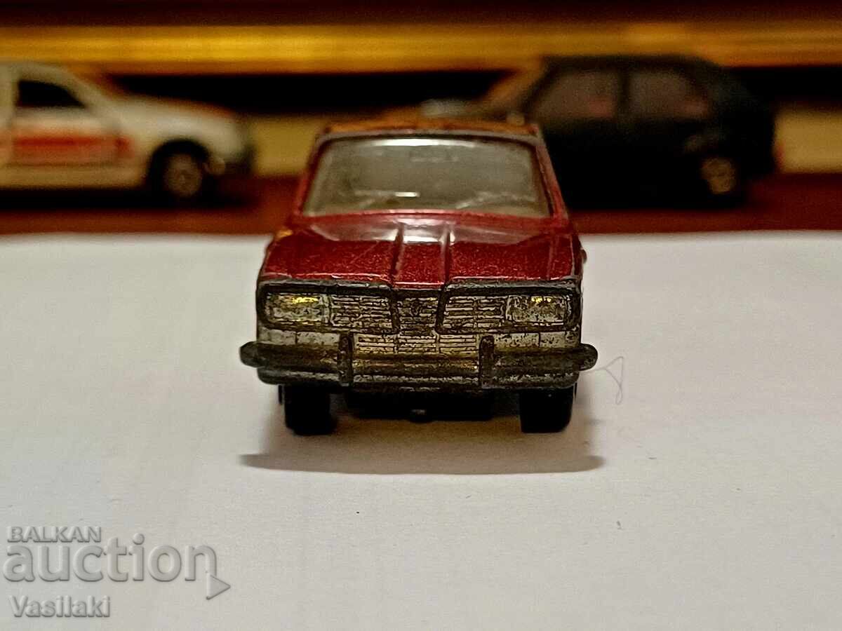 Δημοπρασία Κοτσάνα Renault 16