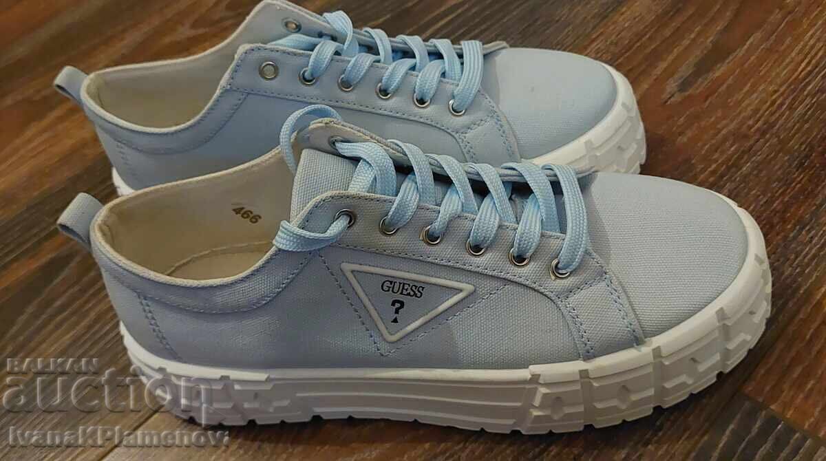 Pantofi damă noi GUESS numărul 41 cu preț € 20.00 | 39.12 BGN